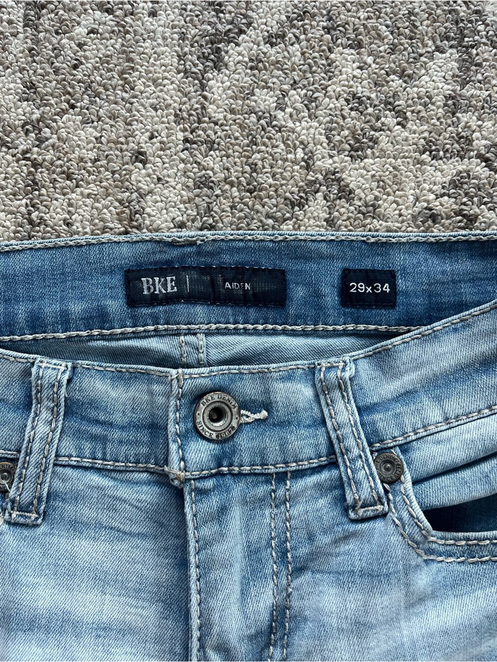 BKE Light Blue Boot Cut men’s Jeans - Picture 2 of 6